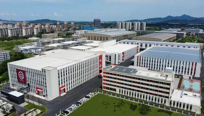 库迪这次为了小香风？CQ9电子打工人疯抢(图3)